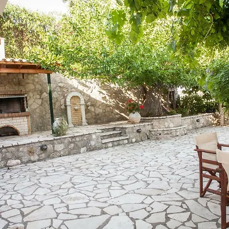 Appartamento Ilias *