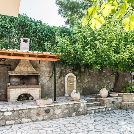 Ilias * Pinakokhorion