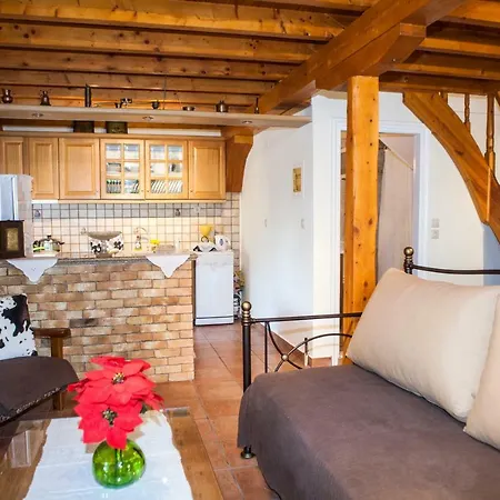 Ilias Apartmán Pinakokhorion