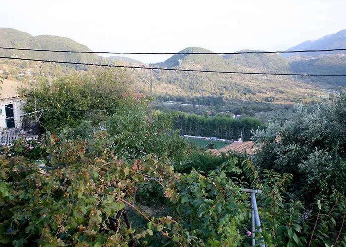 Ilias Appartement Pinakokhorion