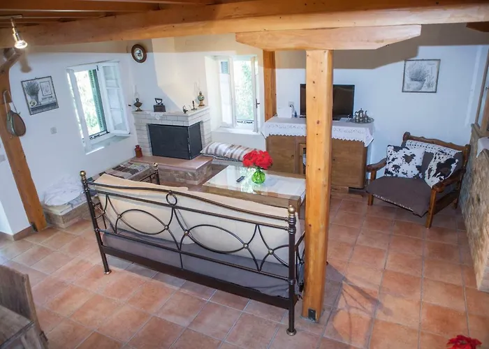 Ilias * Pinakokhorion